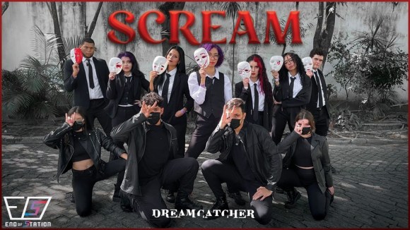 EOS Ao Som de Scream do Dreamcatcher na Super-Con&nbsp;PE